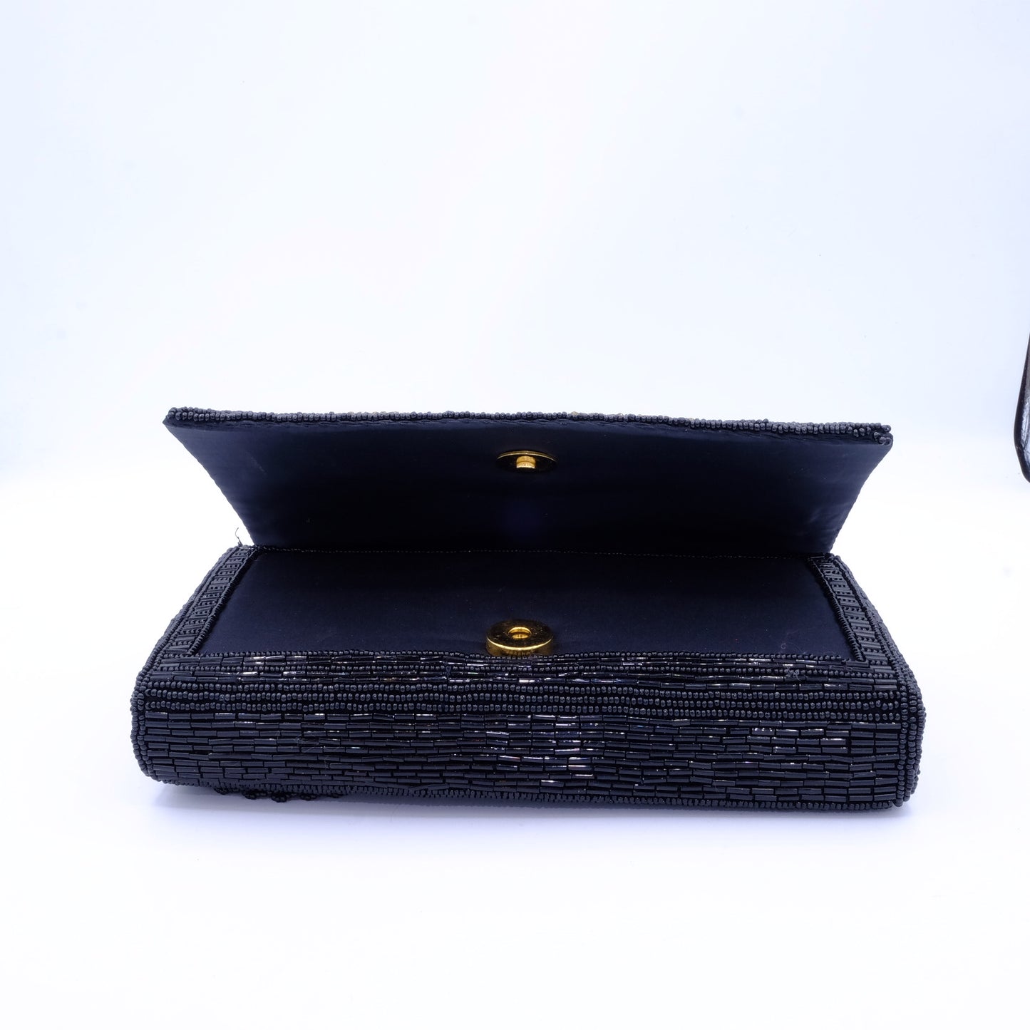 Borsa Vintage Anni ’70 Ricamata in Perline con Motivo Floreale