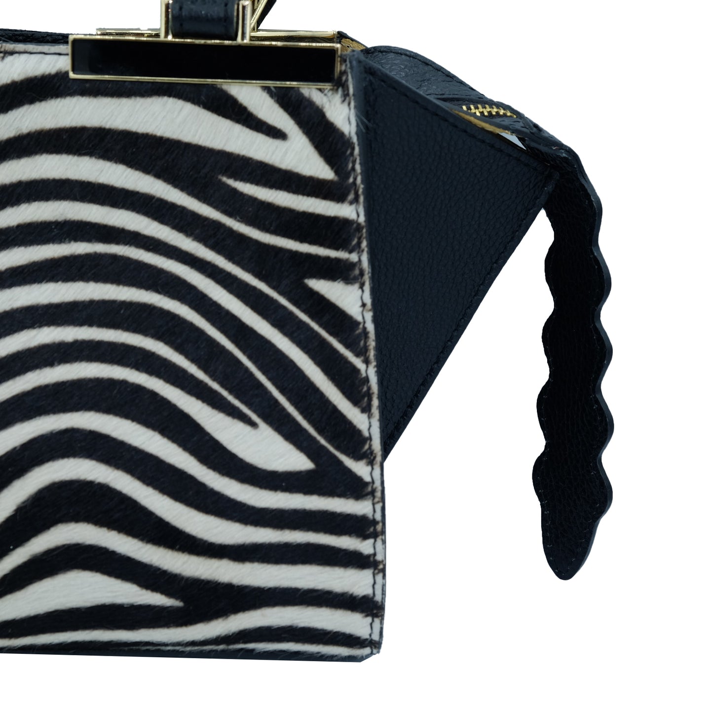 Midi Bag in Cavallino Zebra con Dettagli in Pelle Nera